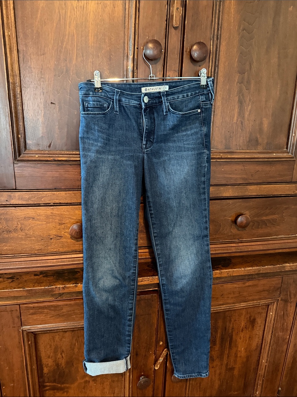 Athleta Women's Dark Indigo Cropped Slim Jeans. Stretchy
